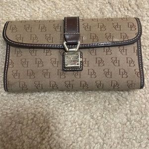 Dooney and Bourke brown wallet